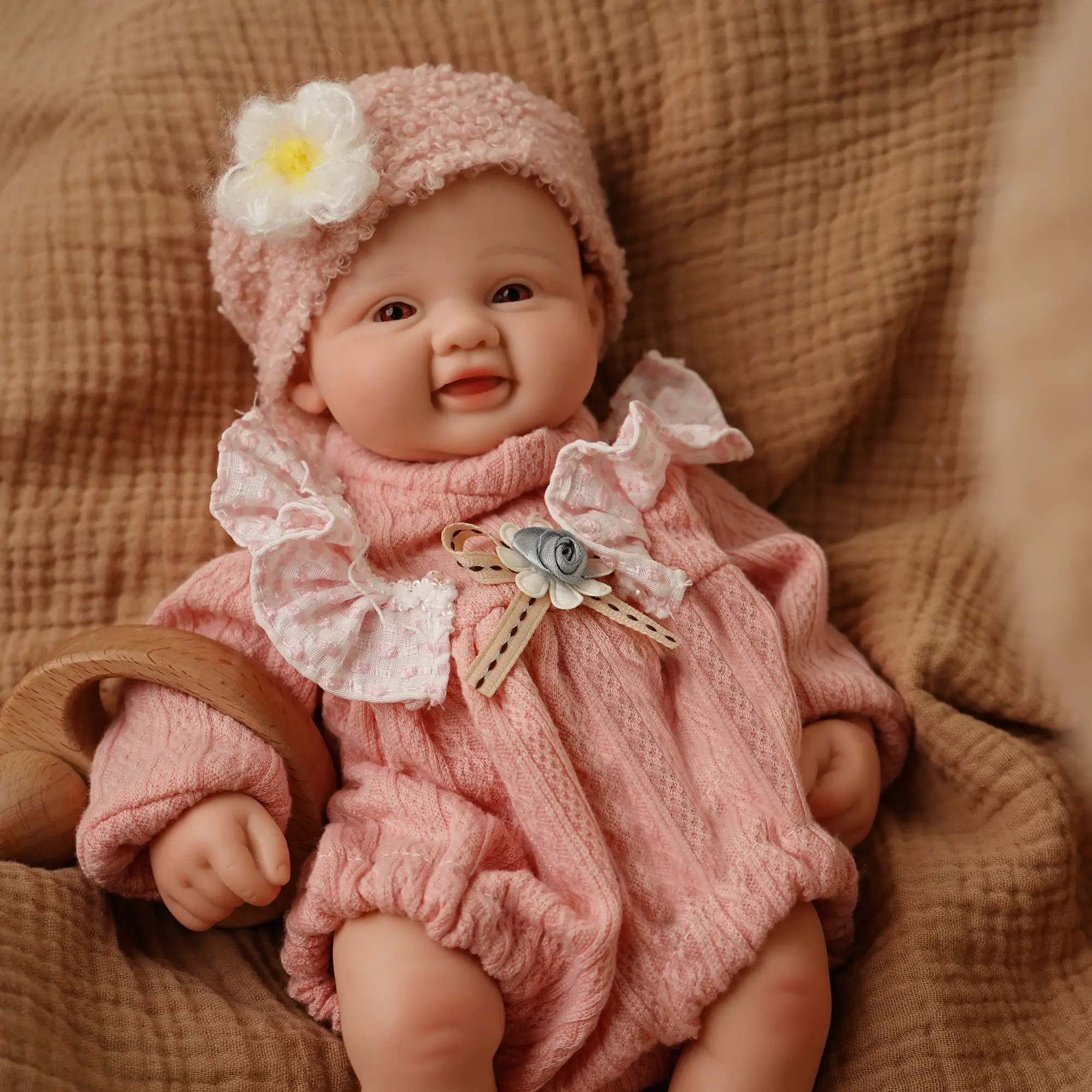 FunCuddle XWNO.11 All-Silicone Reborn Baby Doll - 12.2in Washable Silicone Doll with Soft Skin, Real Tactile Sensation, Children's Companion, Role-Playing Toy for Bottles, Removable Clothing, Diapers, No Traces of Glue