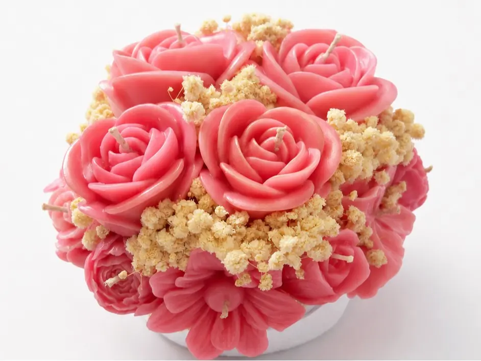 Handmade Floral Bouquet Candle – Aromatic Decorative Soy Wax Candle Gift