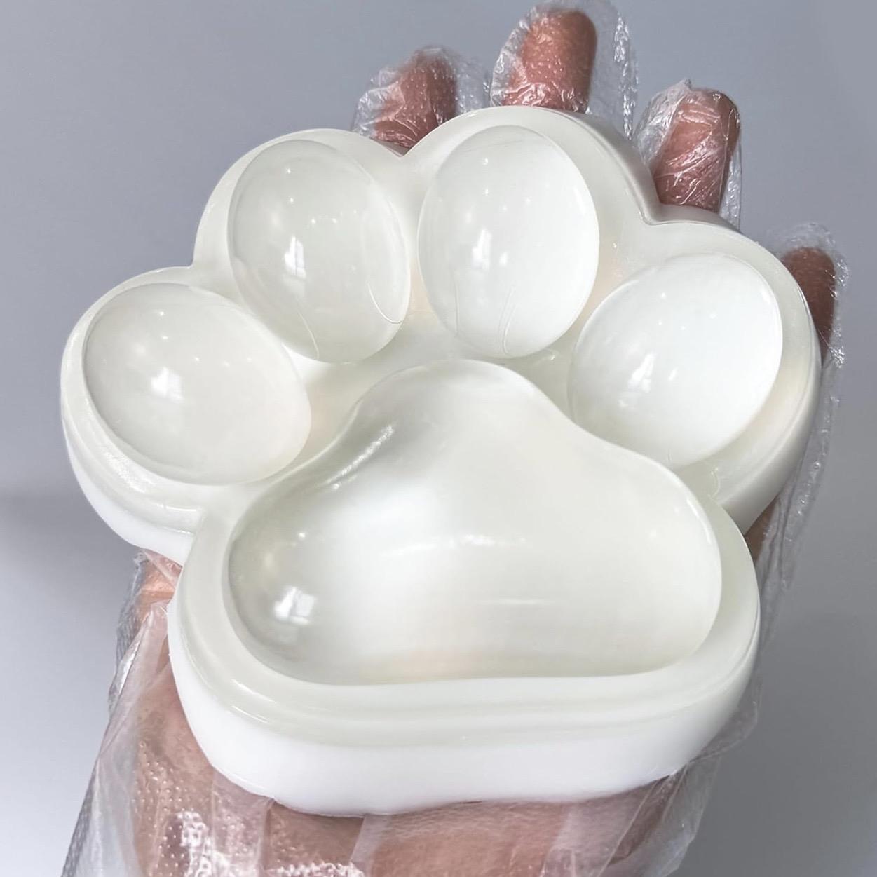 【2025 New】Big Cat Paw Squishy Toy, Clear Cat Paw Squeeze Toys, 5.5in Squishy Stress Relief Toy,Pinching Squishy, Executive Desk Toys Squishy,Soft High Resilience Squishy Toys.