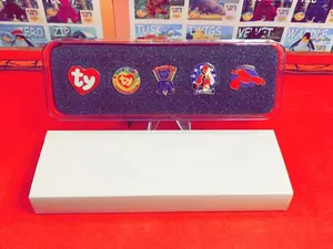 Ty Original Pin set ( 5 pins )