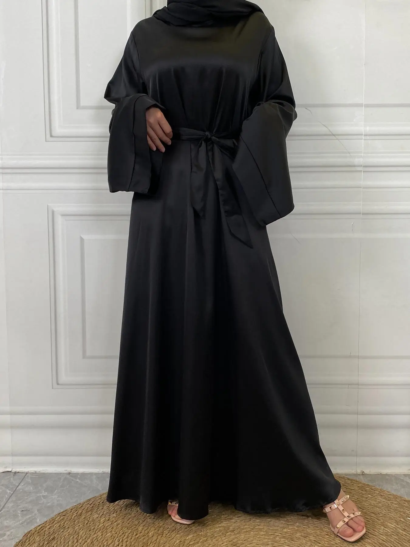 Women's Solid Color Belted Dress, Modest Round Neck Long Sleeve Dress for Daily Wear, Ladies Islamic Clothing for Spring & Fall