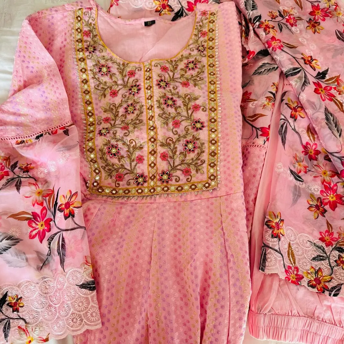 Beautiful Anarkali cotton Kurtha Suit Set with Organza Shawl -(size 38-44)Women’s wear