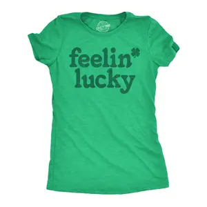 Womens Feelin Lucky T shirt Funny St Pattys Days Parade Four Leaf Clover Tee for Ladies Funny Womens T Shirts Cute Vintage Fashion Casual Ladies T-Shirt Gift  Tops for Women Women's Novelty Tees Green -