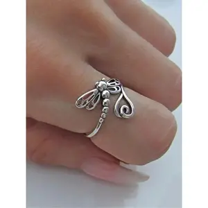 Hollow Out Dragonfly Design Ring, Vintage Creative Ring for Women, Fashion Jewelry for Party, Daily Clothing Decor, Trendy All-match & Exquisite Jewelry for Gift, Valentine's Day, Gift, Vintage Rings Jewelry