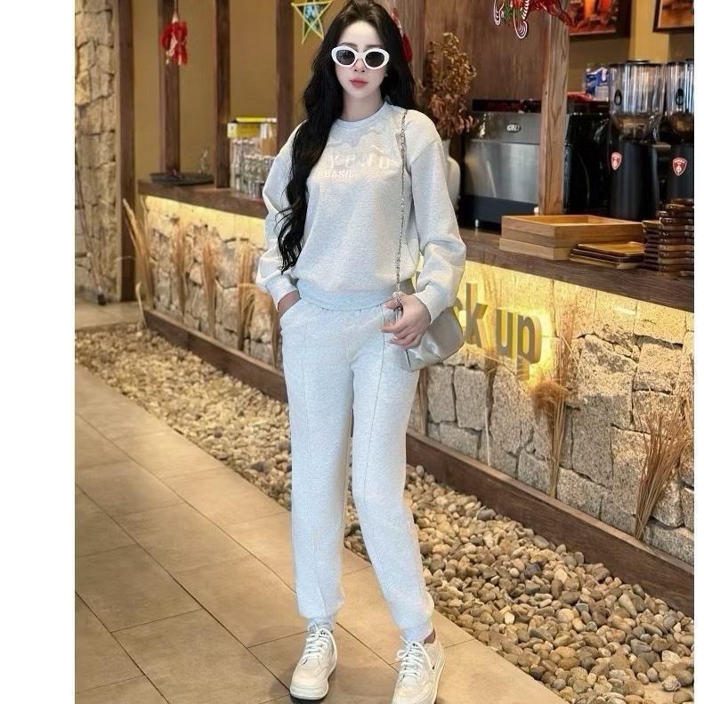 Women’s Knitwear Set – Machine Knit Sweater & Jogger Pants | Gray Free Size up to 65KG