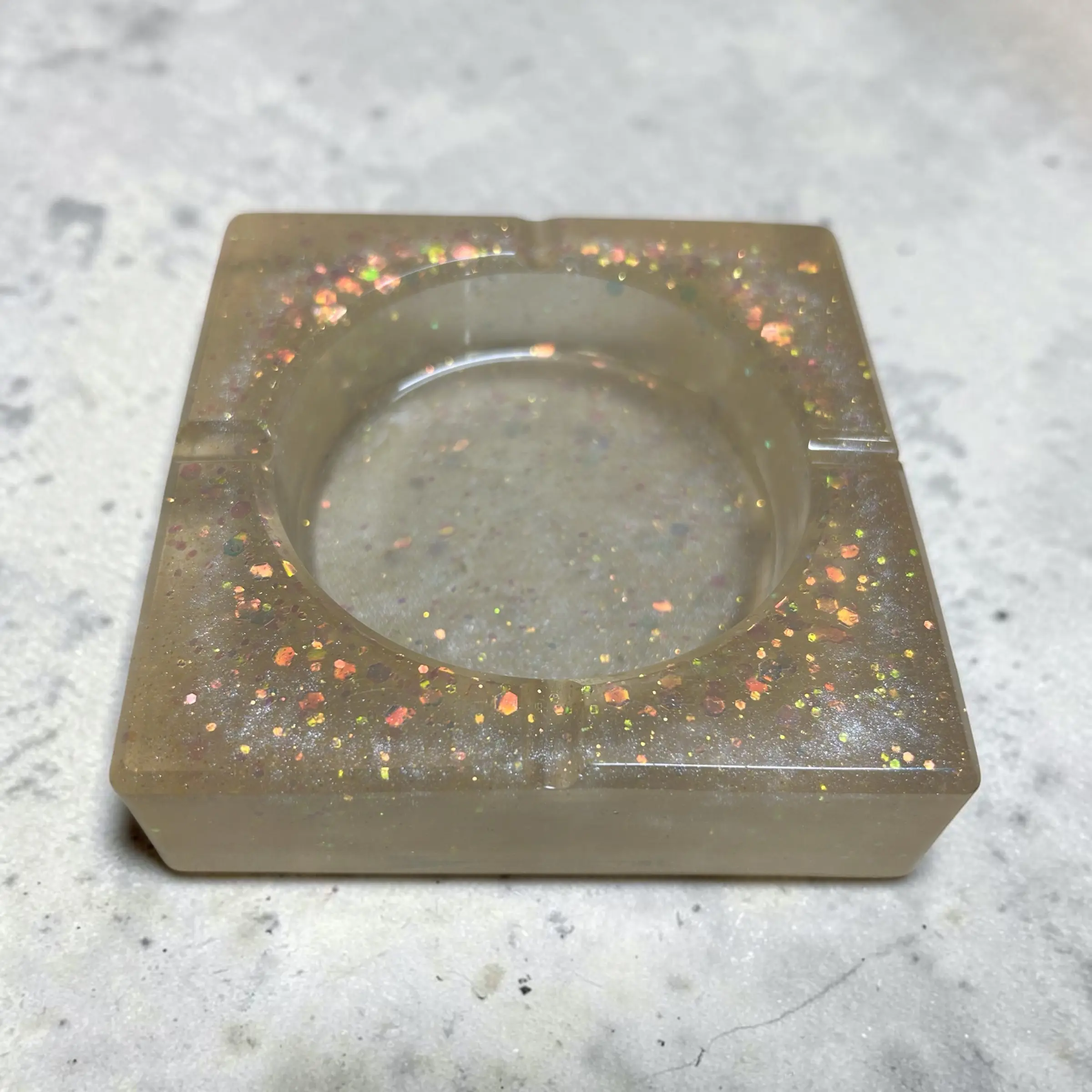Glitter Ashtray with Colorful Sparkles, Square Design, Ideal for Smoking Accessories, Decorative and Functional