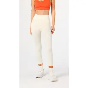 Signature High-Waisted Leggings