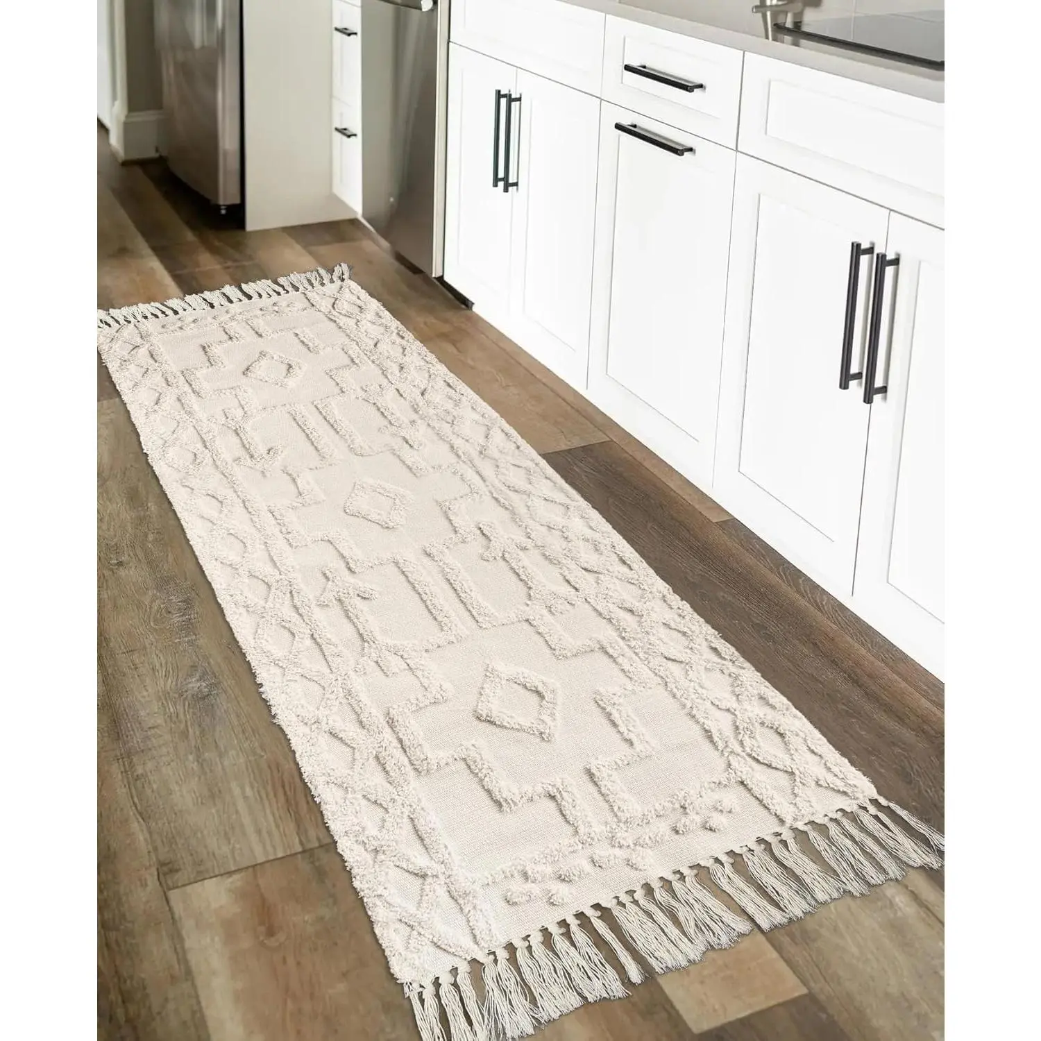 Boho Hallway Runner Rug 2'x 6', Beige Cotton Washable Kitchen Rug Runners with Tassels, Hand Woven Western Entryway Runner Rugs, Morrocan Accent Throw Carpet for Hallways Bedroom Bathroom