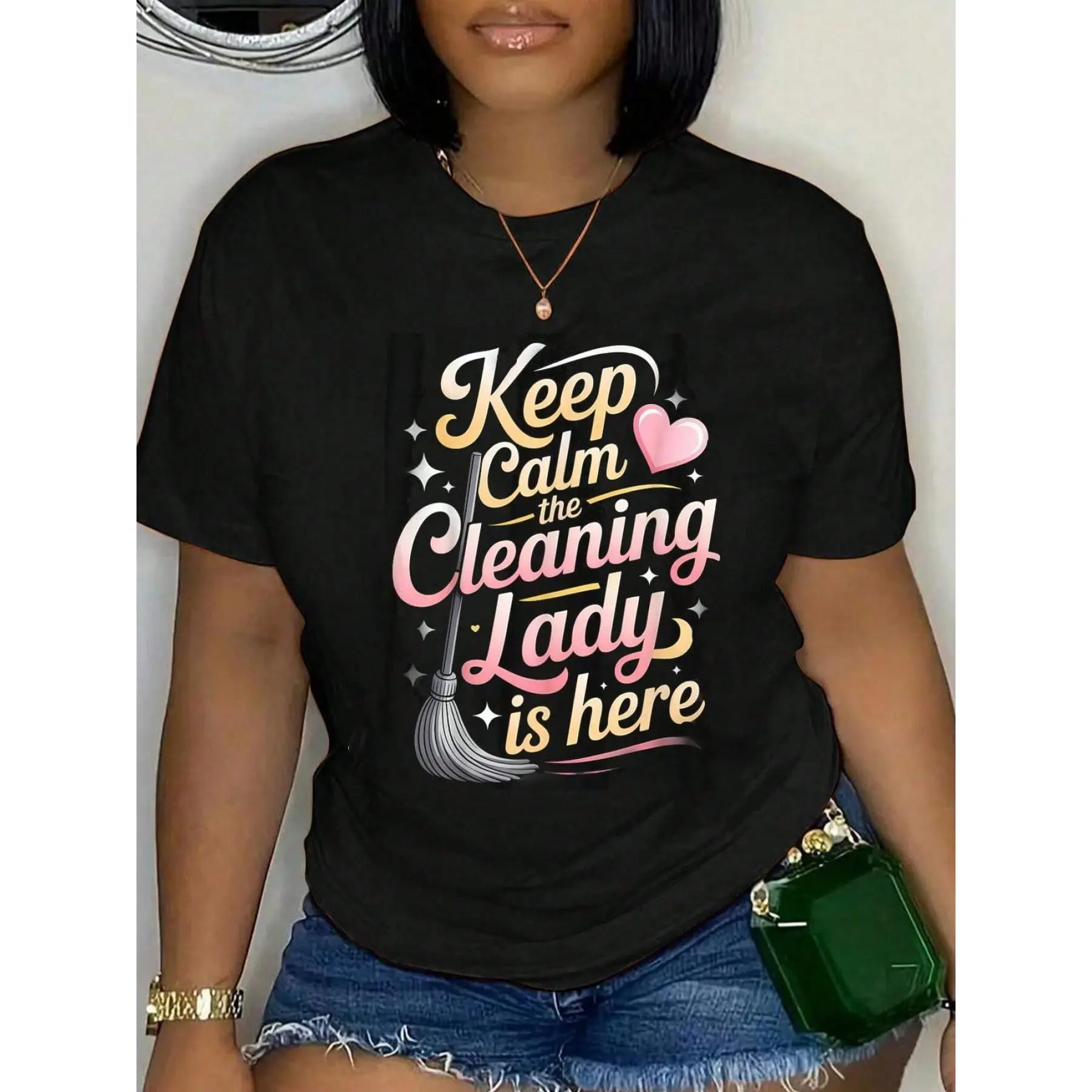100% Cotton Cleaning Lady Housekeeper Cleaning Lover Housekeeping T-Shirt Men's Women's Soft Breathable Tee Classic Fashion Summer Tops graphic tees men crop tops summer outfits for men summer tops T-Shirt