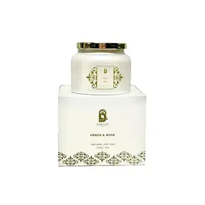 Diva Life Amber & Musk 230 g Soy Wax Multilayer Scented Cotton Wick Smokeless Candle