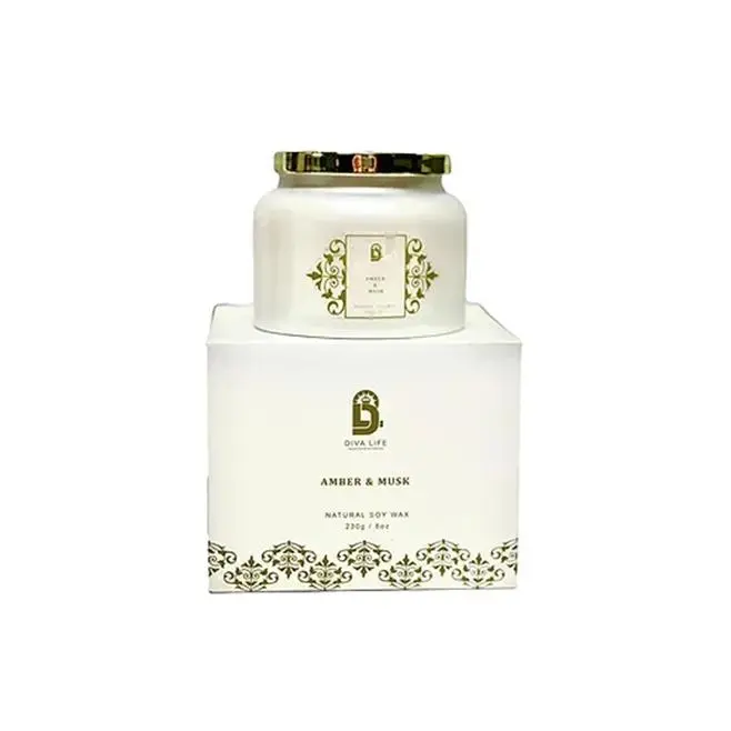 Diva Life Amber & Musk 230 g Soy Wax Multilayer Scented Cotton Wick Smokeless Candle