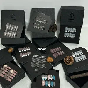 <MOONI Glamours Collection> Set. Handmade 3D Press-On Nails，Reusable, Long-Lasting, Luxury nails, Salon-Quality, , Coffin Design, Almond Design, Trendy Nails. Comes with nail art tools, Customized, French Tip, party wear. Liveroom.