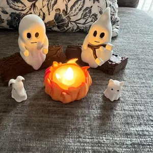 Resin Haunted Campfire Gathering Set, Spooky Halloween Decor, Cute Doll, Campfire Display, Haunted House Scene, Holiday Gift