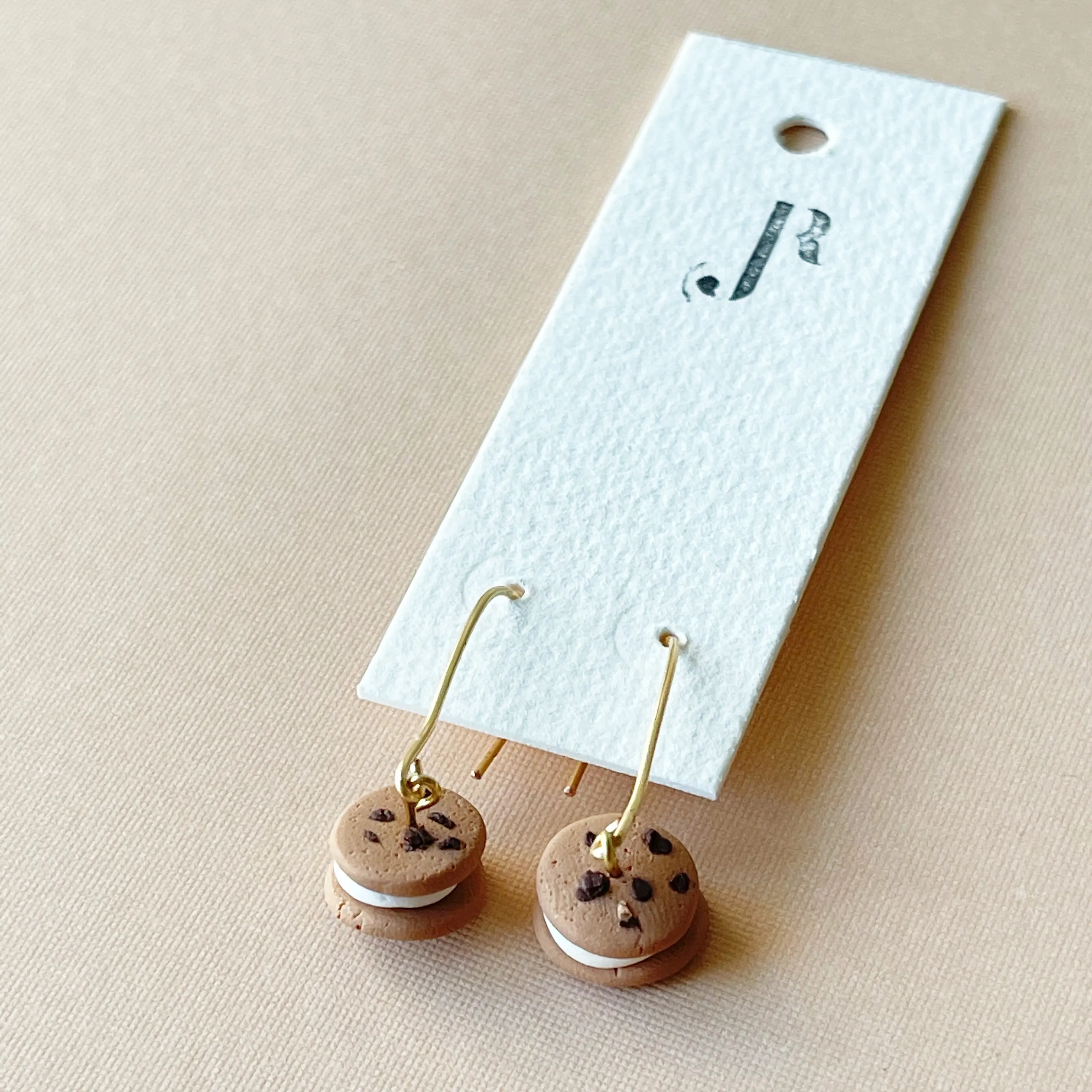 Chocolate chip cookie earrings