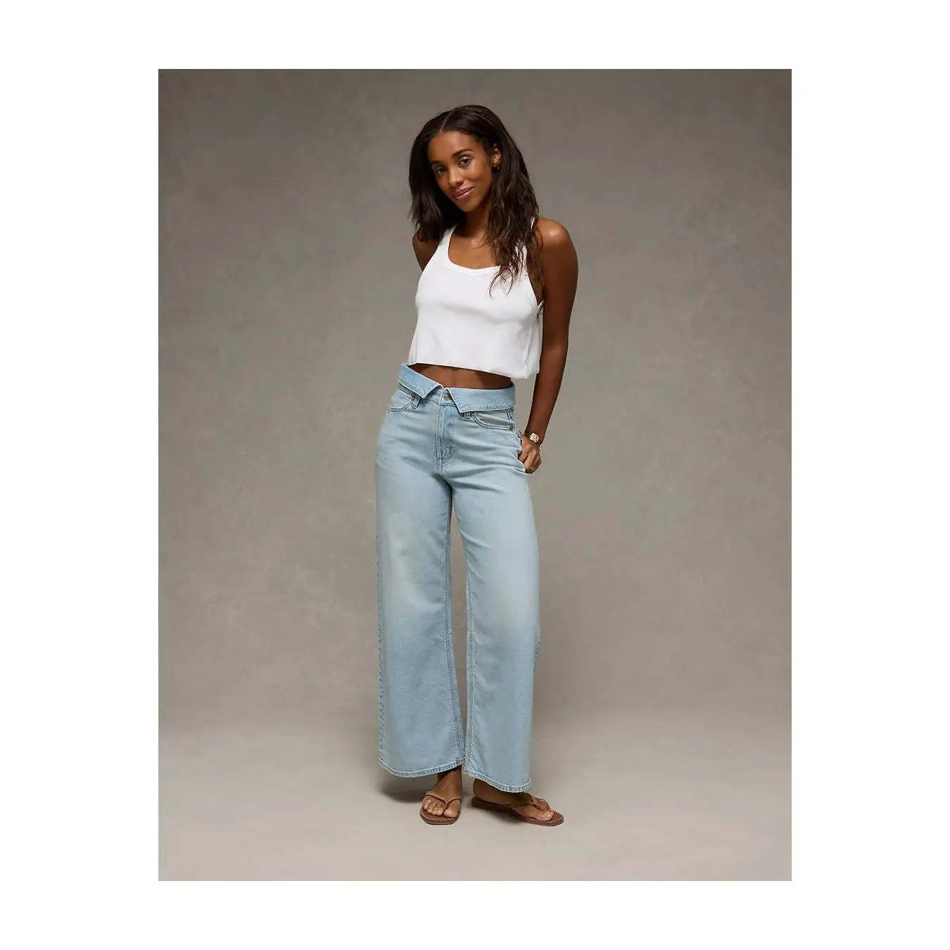 AE Curvy Super High-Waisted Baggy Wide-Leg Jean