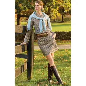 Call'em Square Mini Skirt