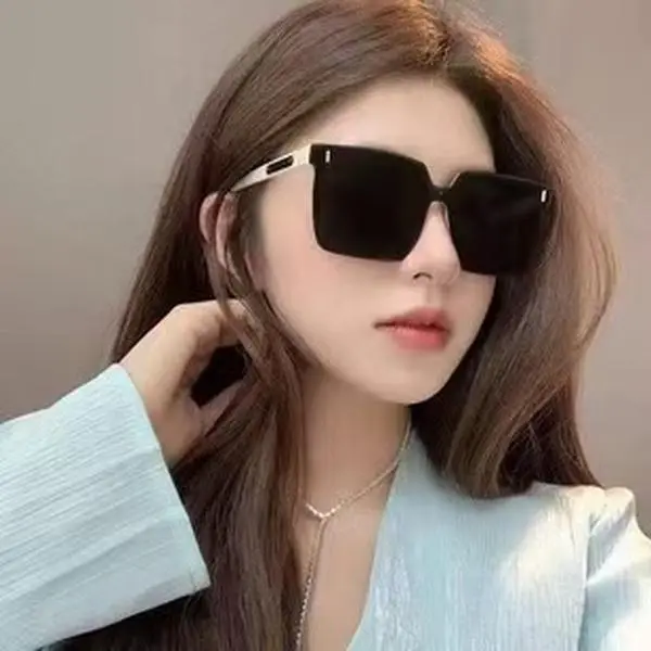 Live Auction Link for Collectible Sunglasses & Single-Piece Jianzhan Ceramic Teacups Aignle
