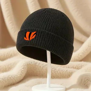 S&T Winter Wool Hat, Ohio State Lions Stripe Design, Classic Knitted Hat, Unisex, Made of Comfortable and Warm Acrylic Material, Perfect for Autumn and Winter Street Fashion, Can Also Be Used as a Holiday Gift