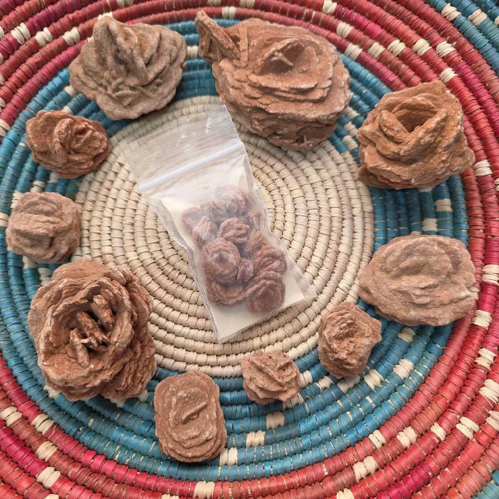 Natural Rose Rock Crystals, Various Sizes, Natural Crystal Decorations for Mineral Collection, Jewelry Accessories & Derivatives Supplier, Natural Crystals