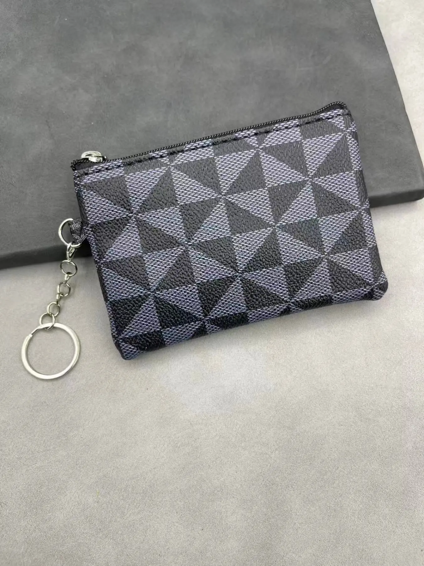 Multifunctional Keychain Coin Pouch, Fashionable On-The-Go Small Bag, Stylish Accessory for Daily Use, Perfect for Trendsetters, Zipper Card Holder, Zipper Card Slots, Wallet and Charm, Pu Card Holder