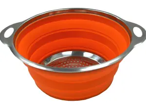 SAMMART Collapsible Silicone Colander with S/S Frame & Base - Space Saving Pasta / Spaghetti Strainer - Foldable Food Steamer - Portable Cooking Basket - Foldable Sieve / Orange & 24cm dia.