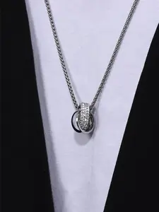 Trendy Men's Stainless Steel Necklace with Double Ring Pendant, Hip Hop Style Jewelry Accessory to Enhance Your Fashion Taste, Perfect Exquisite Jewelry Gift for Any Occasion