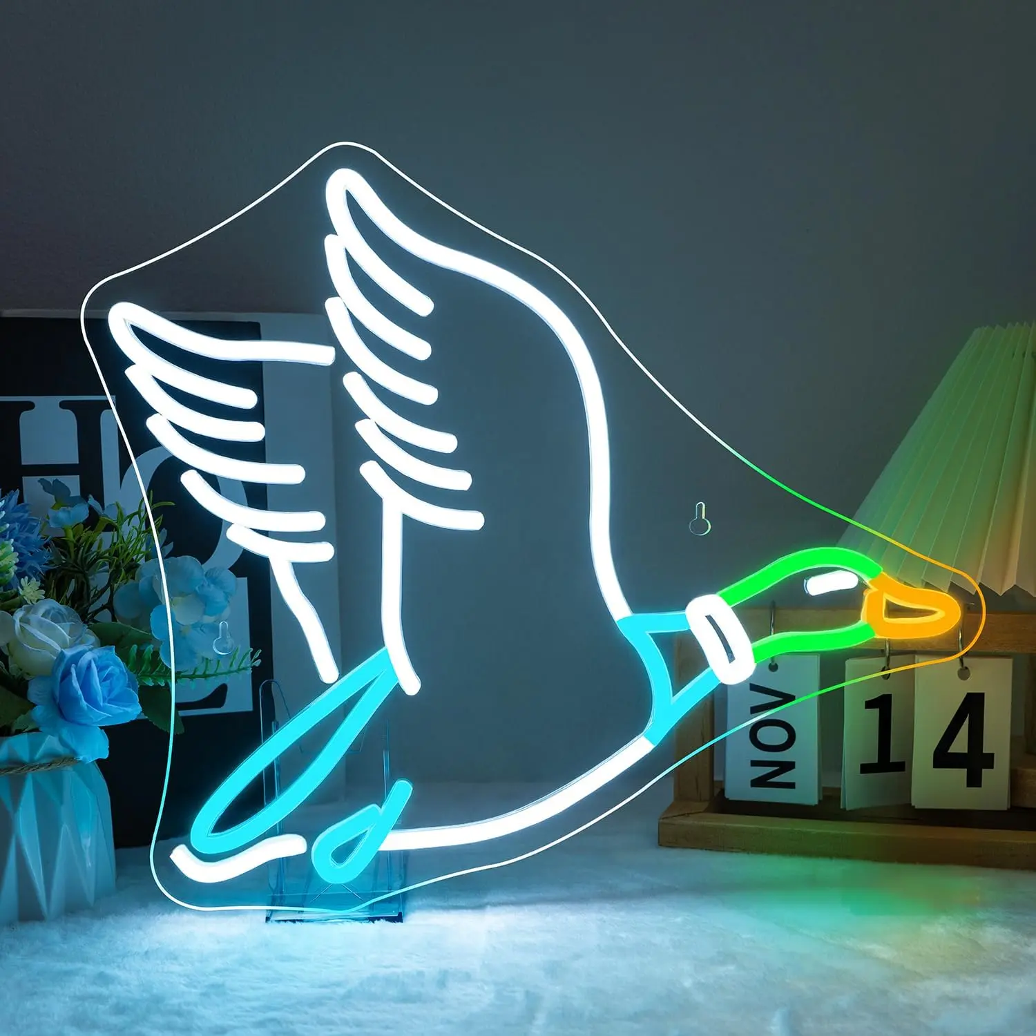 Goose Neon Sign Animal Neon Signs for Wall Decor White LED Light for Party Decorations USB Connectivity Light Sign for Home Wall Bedroom Decor Goose Birthday Decor