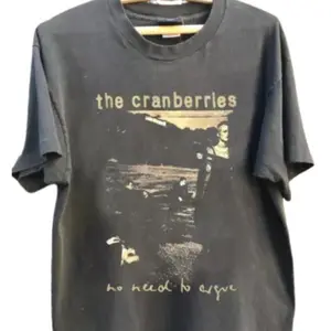 [SALE OFF 25%] The Cranberries 1995 Tour Vintage T-shirt, Vintage Graphic unisex cotton Shirt, gift for fan