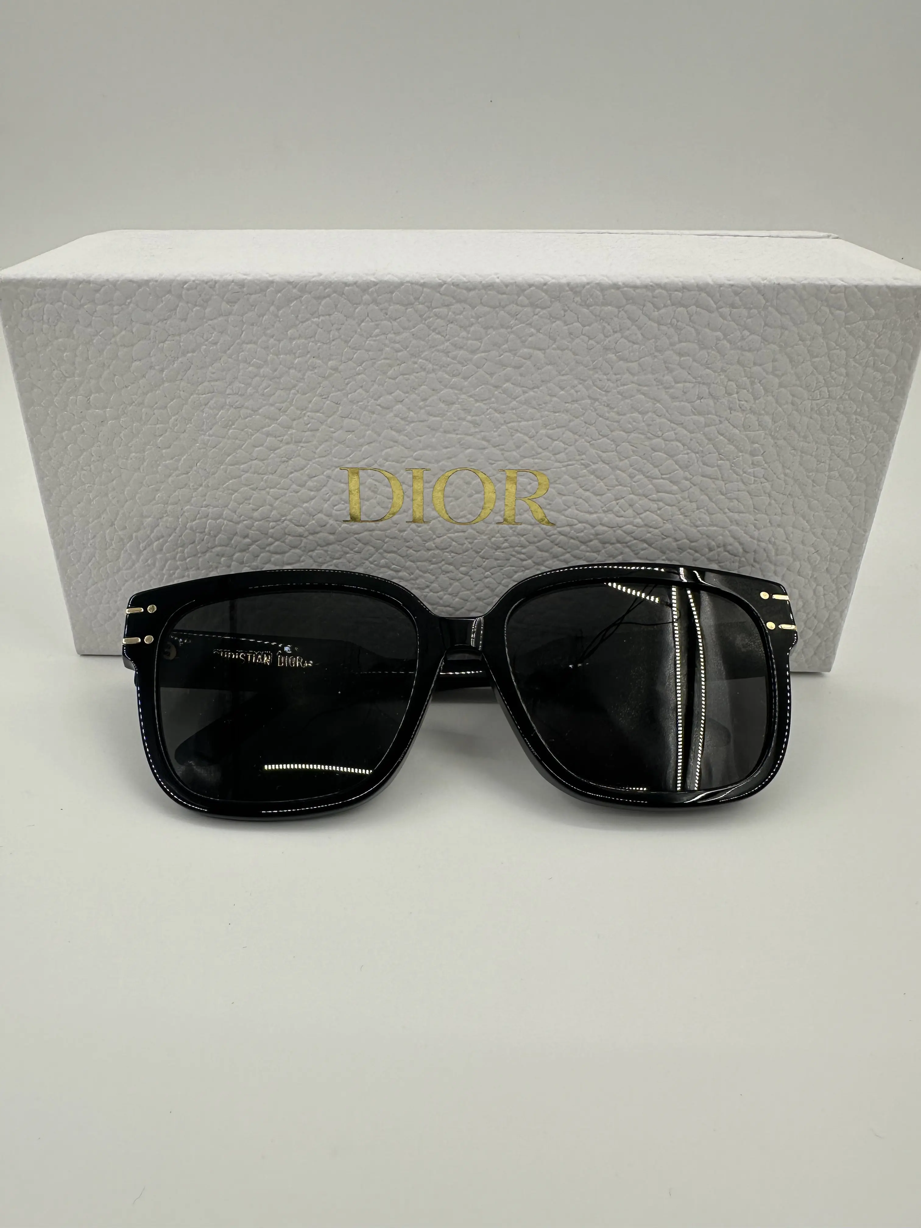 dior eyewear - TikTok Shop display picture 1