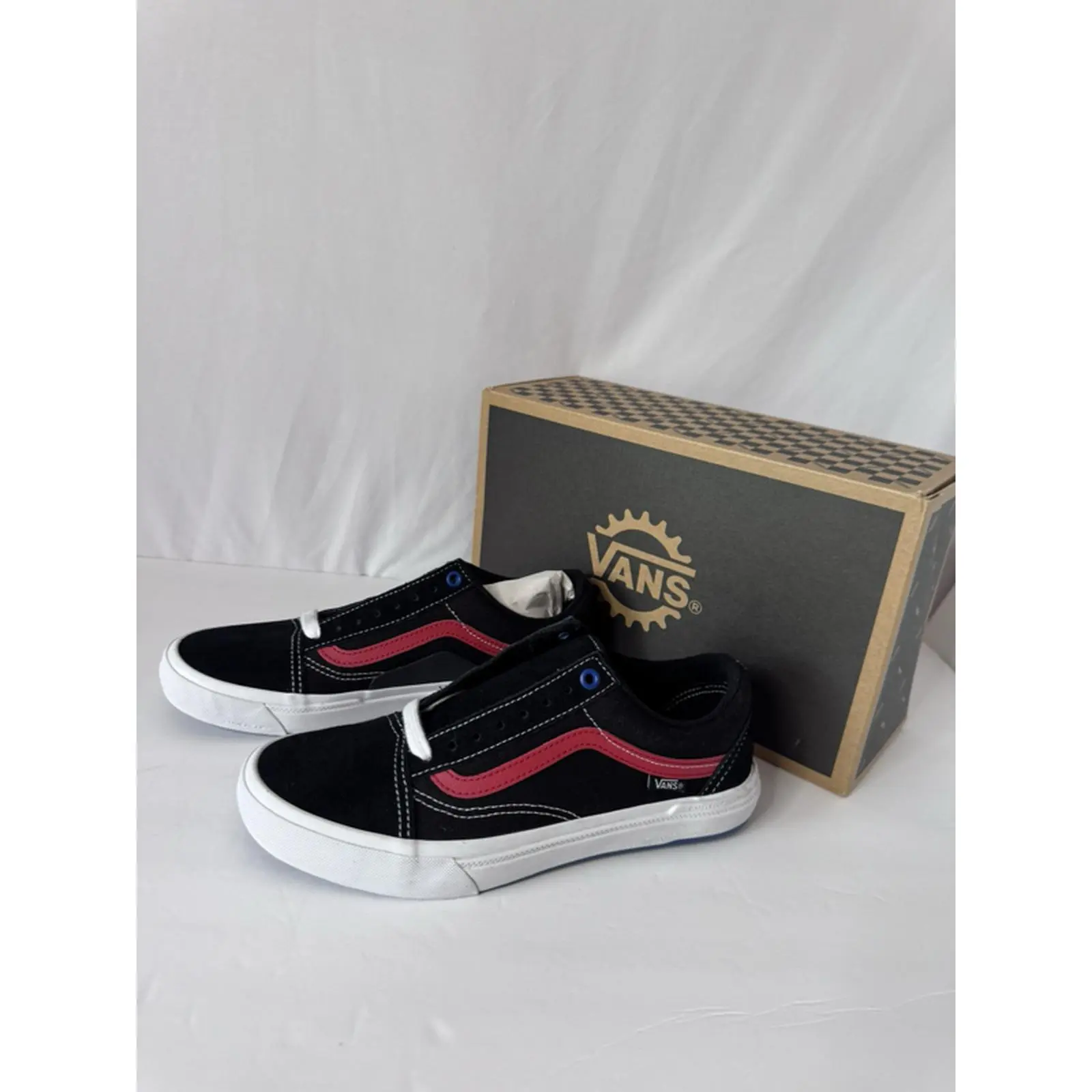 Vans Old Skool Black and Red BMX Shoes Size 7 Classic Skateboarding Footwear retro