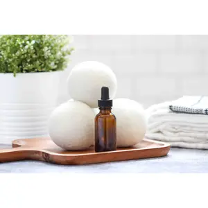 Homemade Luxury Scented Wool Dryer Balls with Oil Refill