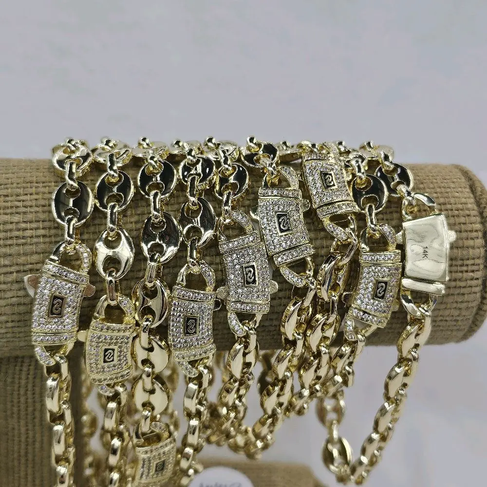 8mm Unisex Pig  Bracelet Stainless Steel 14K with Elegant Lock Design and Dazzling CZ Stones (NOTE: AVOID LOTION AND WATER FOR CARE )