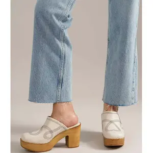 Presley-28 Mules  Bold Platform Clogs with Wooden Sole Classic Vintage Footwear Brown Casual Shoe Elegant Design Walking Shoes Women Girl