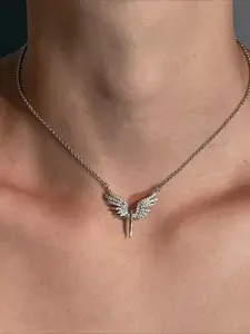 1pc Fashionable and Creative Angel Wing Rhinestone Pendant Necklace with Simple Design, Feminine Temperament, Daily Leisure, Versatile and Personalized Necklace