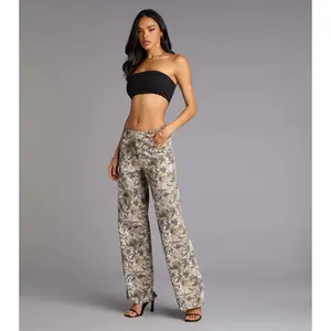 Off Duty Mid-Rise Camouflage Denim Jeans