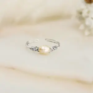 Freshwater Pearl Ring, Wire Wrapped Pearl Ring, Adjustable Pearl Ring, Handmade Boho Jewelry, Silver Ring