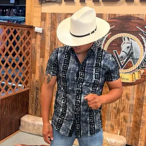Men short-sleeved shirt