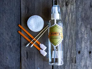 Kurt's Card Spray 8 oz. Card Cleaning Kit, TCG Card Cleaning Kit