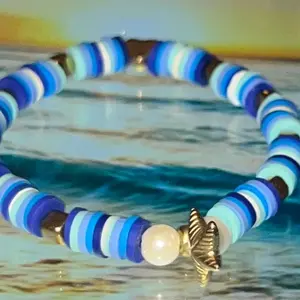 Clay Bead Bracelet - Elegant Design with Unique Clay Bead Accents, Ideal for Fashion and Personal Style