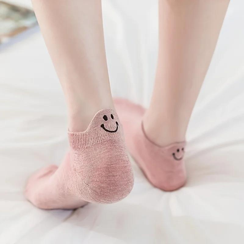 10 Pairs Cute Kawaii Embroidered Ankle Socks for Men Women, Viral Trending Funny Novelty Cotton Low Cut Socks