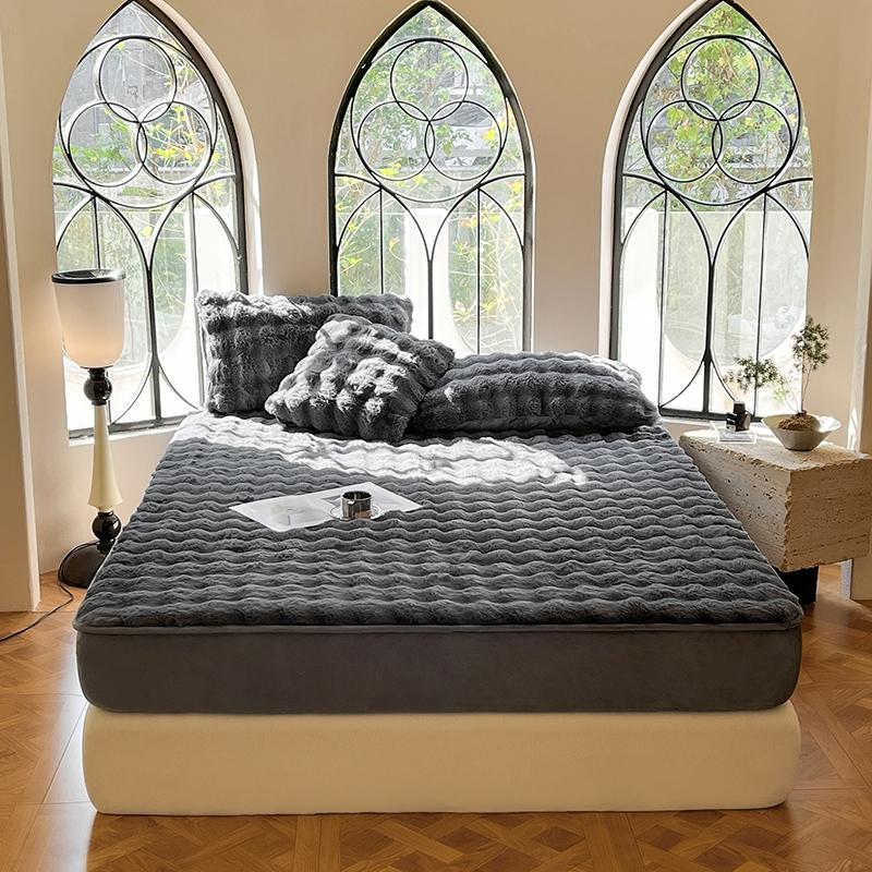 Faux Rabbit Fur Fitted Sheet Set, Ultra Soft Warm Solid Color Bedding, 3-Piece Luxury Bed Sheet Set with 1 Fitted Sheet & 1/2 Pillowcases, All Season Cozy Bedding for Bedroom Dorm Sofa, Fluffy Plush Christmas Gift, Bedding Supplies