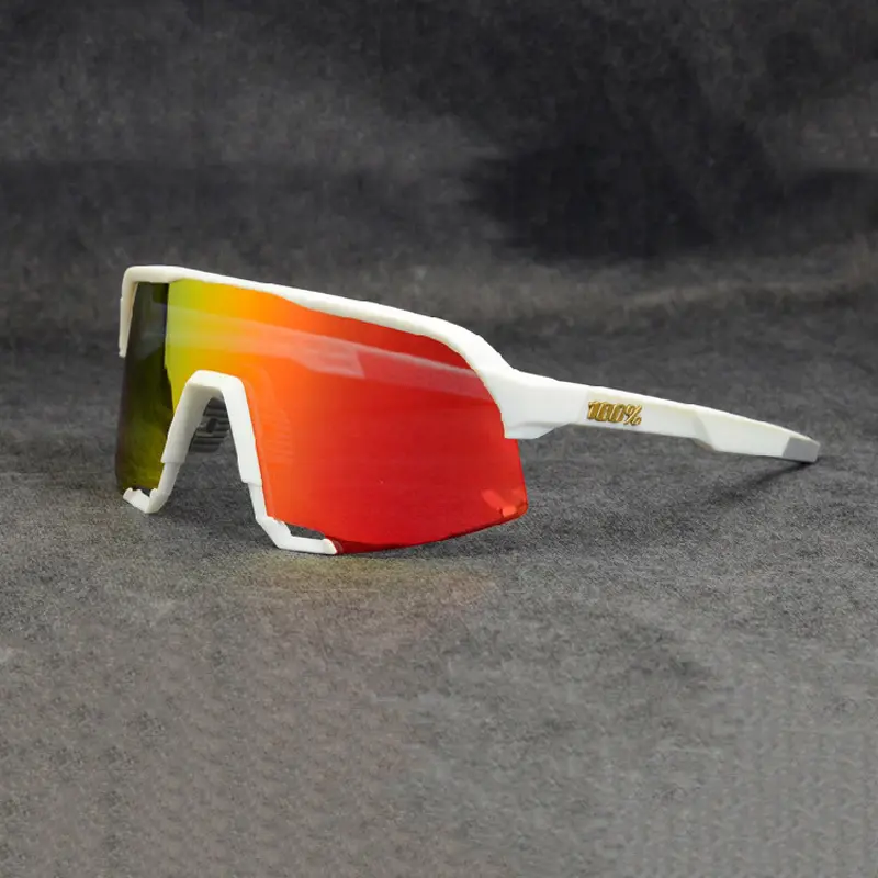 White framed red (solic)