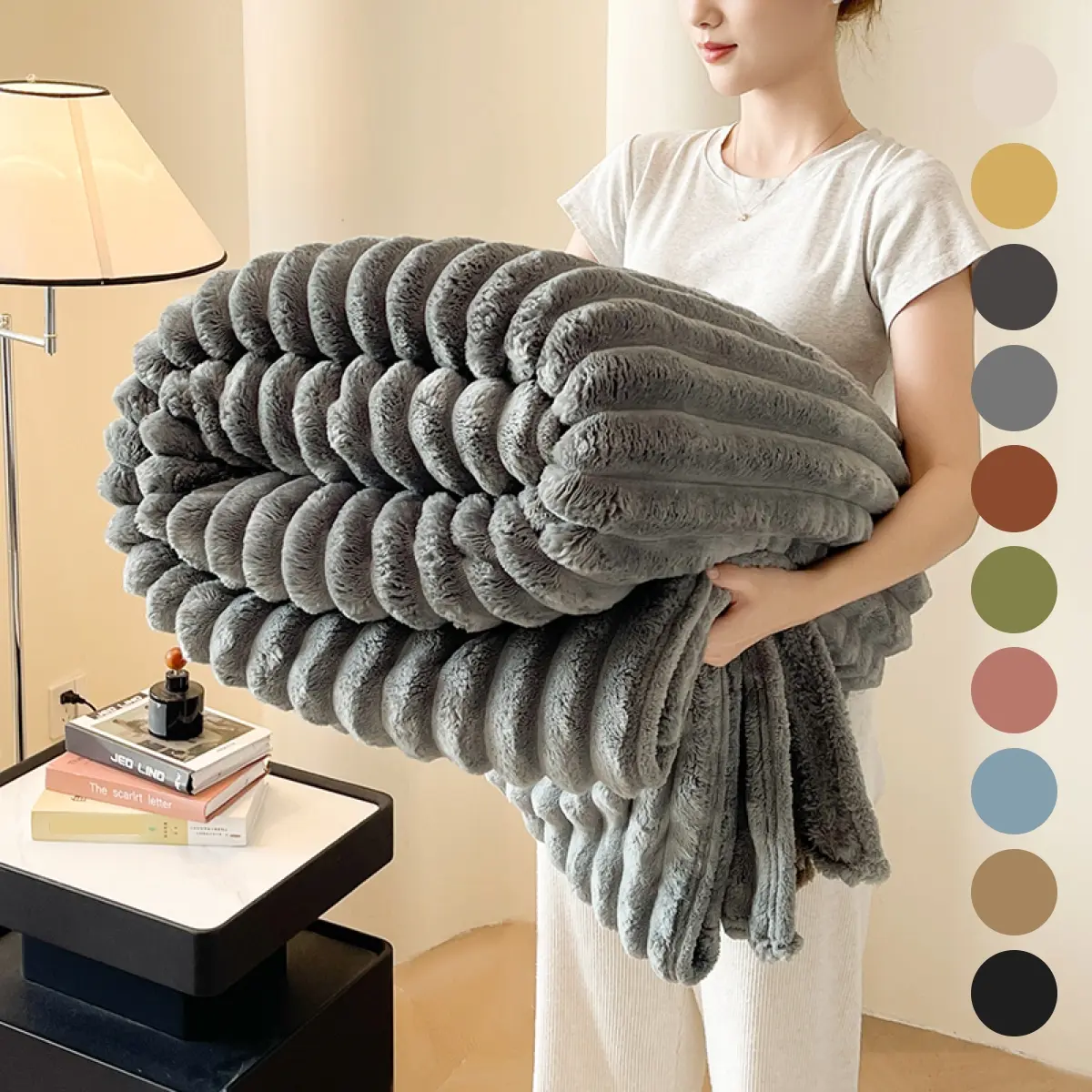 Ultra-Soft Flannel Throw Blanket for Sofa or Bed, Lightweight All-Season Cozy Blanket in Multiple Colors and Sizes, Perfect for Living Room, Bedroom, Travel and Christmas Gifts for Girlfriend, Soft Throws Blanket