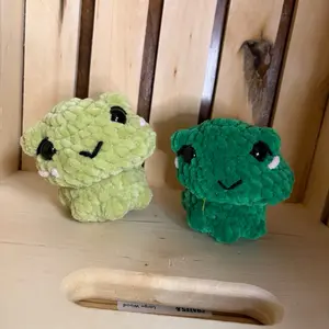 Froggie plush