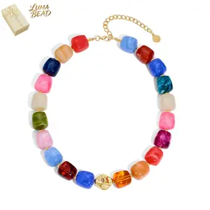Colorful Chunky Necklaces for Women Multicolored Large Square Acrylic Beaded Statement Necklace Summer Vacation Choker Jewelry