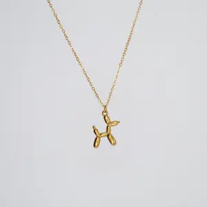 Balloon Dog Necklace (Gold)