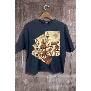 Cowboy’s Ace Graphic Crop Top – Black