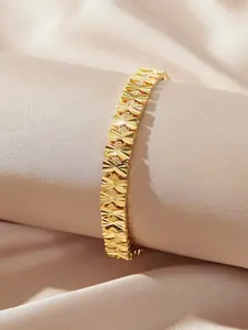 Fashionable bow bracelet, high-quality bow tennis bracelet, fashionable wedding bracelet jewelry, suitable as a gift for girlfriends and friends, Valentine's Day gift, daily accessory gift, Mother's Day jewelry gift, Charm bracelet