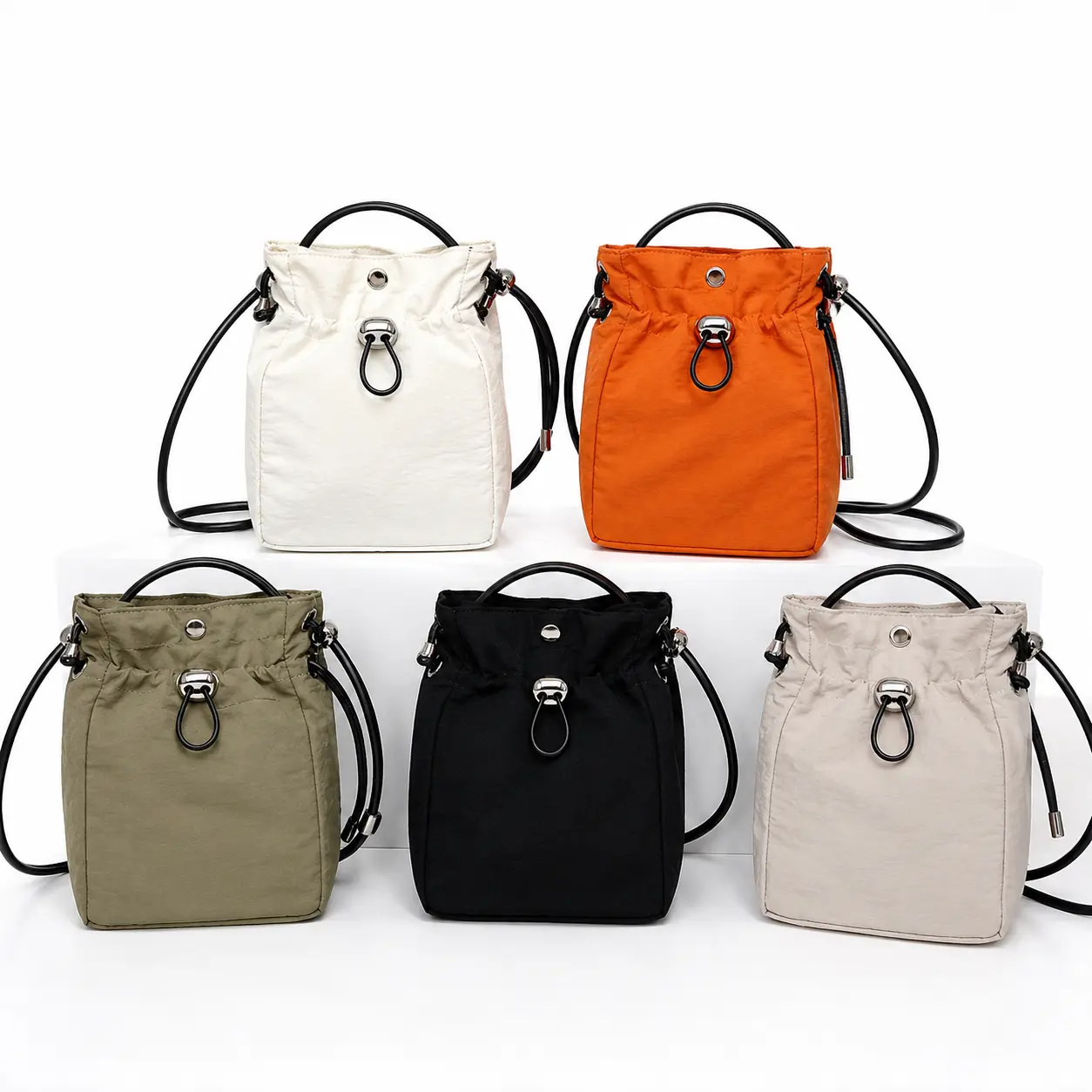 Fashionable Daily Crossbody for Women, Casual Trendy Mini Phone Purse in Water-Resistant Nylon Fabric with Adjustable Strap, Crossbody Fashion Bag, Durable Fabric Bag, Casual Trendy Purses, Synthetic, Drawstring, Crossbody Purse Handbags, Chic