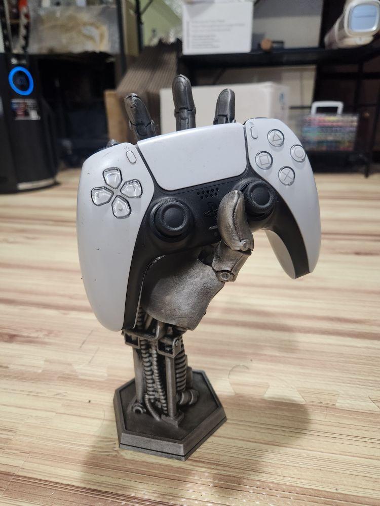 Robot Hand Controller Holder Fits Most Standard Controllers for Enhanced Gaming Experience